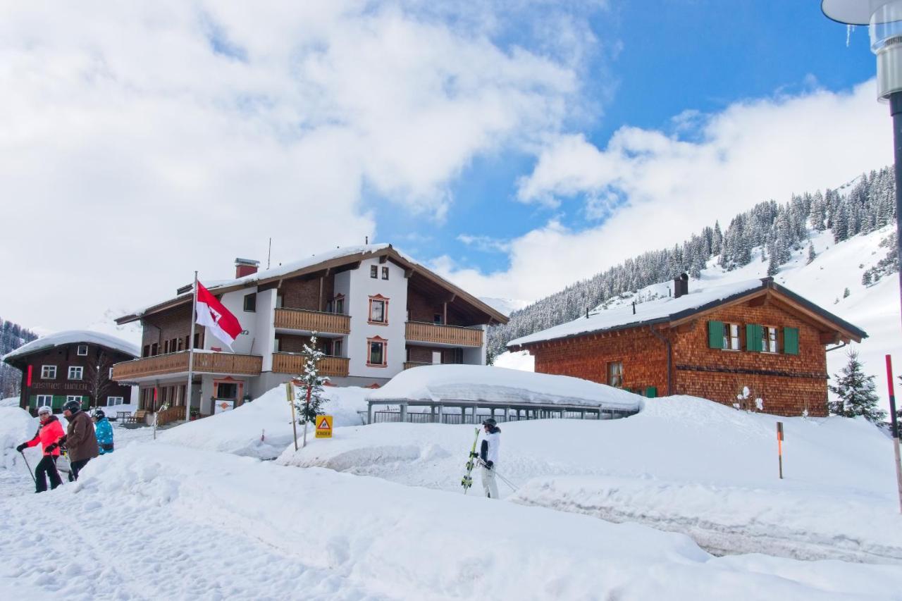Gasthaus & Pension Alphorn 레흐암 아르베르크 외부 사진